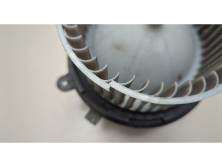 Моторчик печки  Mercedes E W212 2009-2016 A2048200208    A2048200208   