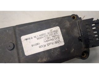 Замок багажника Audi Q3 2011-2018