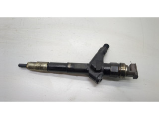 Форсунка топливная  Nissan X-Trail (T30) 2001-2007    16600ES60A     