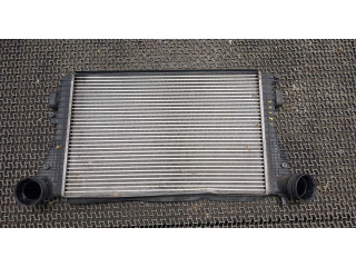 Интеркулер  Volkswagen Golf Plus 1.9  1K0145803L    