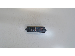 Блок предохранителей  Volkswagen Jetta 6 2010-2015      00093715B   6  1.6