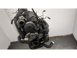Форсунка топливная  Skoda Octavia (A5) 2004-2013    038130073AG     