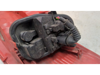 Задний фонарь          