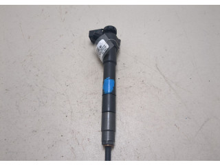 Форсунка топливная  Skoda Octavia (A7) 2013-2023    04L130277BF     