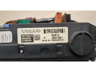 Блок предохранителей  Volvo XC70 2002-2007         