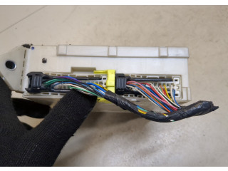 Блок комфорта Lexus GS 2005-2012 827030631