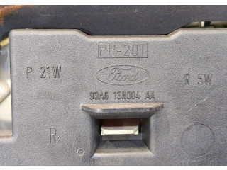 Задний фонарь     93AG13N004AA   Ford Escort 1995-2001 