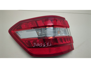 Задний фонарь          