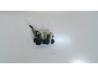 Блок предохранителей Mitsubishi Montero Sport / Pajero Sport 1996-2008 MR360198 3