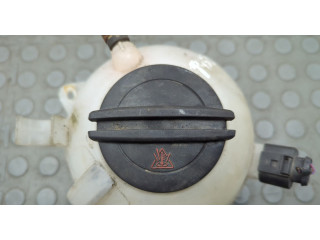 Бачок расширительный Volkswagen Passat 6 2005-2010