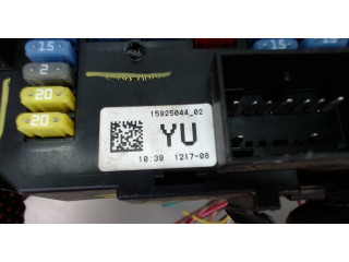 Блок предохранителей  Chevrolet Tahoe 2006-2014      1592504402    5.3