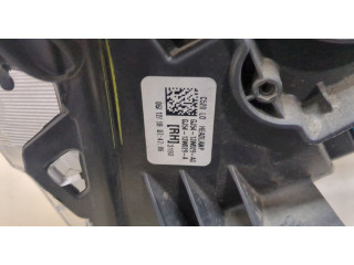 Фара передняя  Ford Escape 2015-2019 правая 