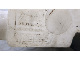 Бачок омывателя  Mazda 626 1997-2001    