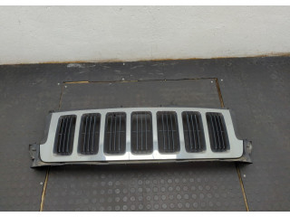 Решетка радиатора  Jeep Grand Cherokee 2010-2013          55079377AD