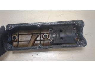 Клапанная крышка двигателя ДВС Volkswagen Golf 3 1991-1997 1.6 030103475M