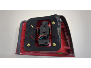 Задний фонарь     4B9945096F     