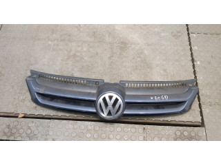 Решетка радиатора  Volkswagen Golf Plus          