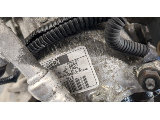 Форсунка топливная Jeep Liberty 2002-2006