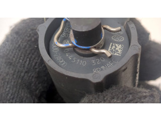 Форсунка топливная KIA Ceed 2007-2012 0445110320