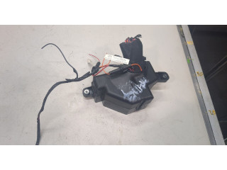 Блок предохранителей Skoda Octavia (A5) 2008-2013 1.9