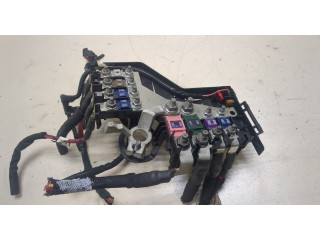 Блок предохранителей Cadillac XT5 2016-2019