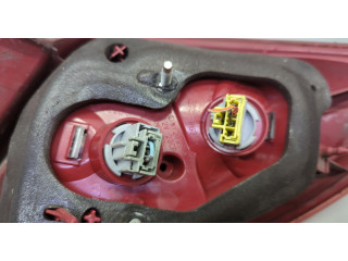 Задний фонарь