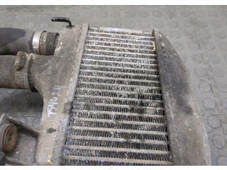 Интеркулер  Toyota Corolla E12 2001-2006       