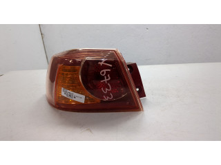 Задний фонарь          