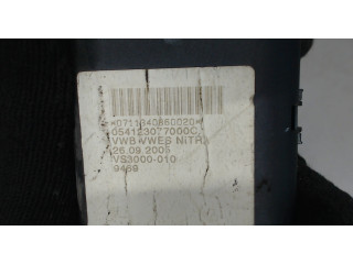 Блок предохранителей  Volkswagen Transporter 5 2003-2009      7H0937617     1.9