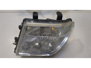 Фара передняя Nissan Pathfinder 2004-2014 левая