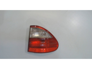 Задний фонарь     a2108205464   Mercedes E W210 1995-2002 