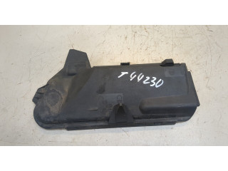 Крышка блока предохранителей  Mercedes CLS C219 2004-2010      2115400582   