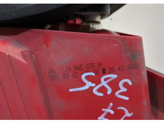 Задний фонарь          