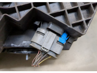 Фара передняя  Mercedes GLC X253 2015-2022 правая 