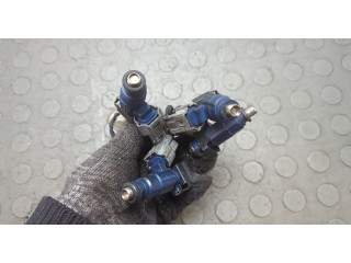 Форсунка топливная  KIA Ceed 2007-2012    273012B010     