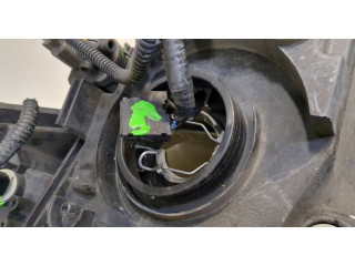 Фара передняя Honda FRV правая