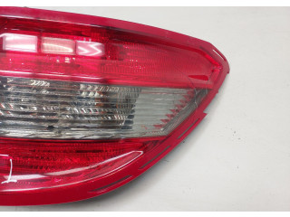 Задний фонарь        Mercedes C W204 2007-2013 