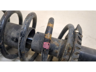 Стойка амортизатора  Volkswagen Passat 5 1996-2000      