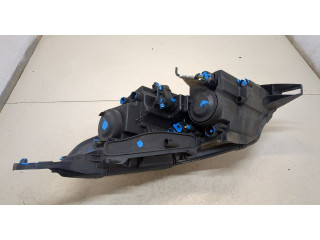 Фара передняя Peugeot 2008 2013-2016 правая