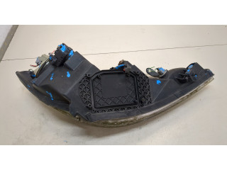 Фара передняя  Toyota Previa (Estima) 2000-2006 левая 