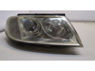Фара передняя  Volkswagen Passat 5 2000-2005 правая 