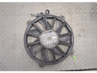 Вентилятор радиатора  Citroen C4 2010-2015           