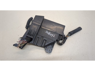 Блок предохранителей Lexus IS 2005-2013