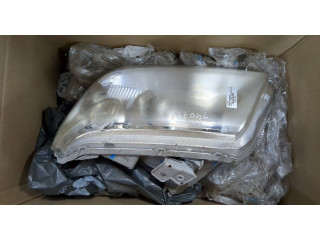 Фара передняя  Suzuki Grand Vitara 2005-2015 левая 