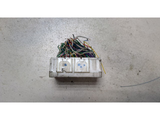 Блок предохранителей  Toyota Avensis 3 2009-2015      86712060   3  2