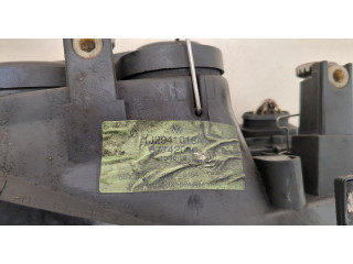 Фара передняя  Volkswagen Golf 4 1997-2006 правая 