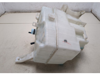 Бачок омывателя Lexus HS 2009-2018 8531575030, 8533060190, 8539730400