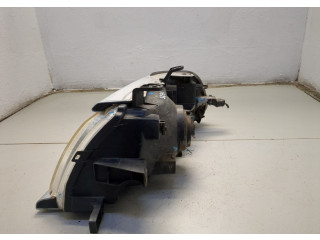 Фара передняя Mitsubishi Montero Sport / Pajero Sport 1996-2008 правая