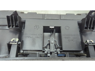 Панель приборов  Volkswagen Atlas 2017-2025            