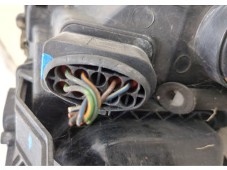 Фара передняя  Ford Focus 2 2005-2008 левая 